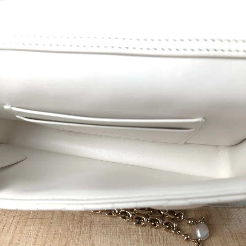 DIOR Crossbody Bag My Chain Bag White Lambskin One Size 18 × 3.5 × 10 cm — detail view 4 of 12