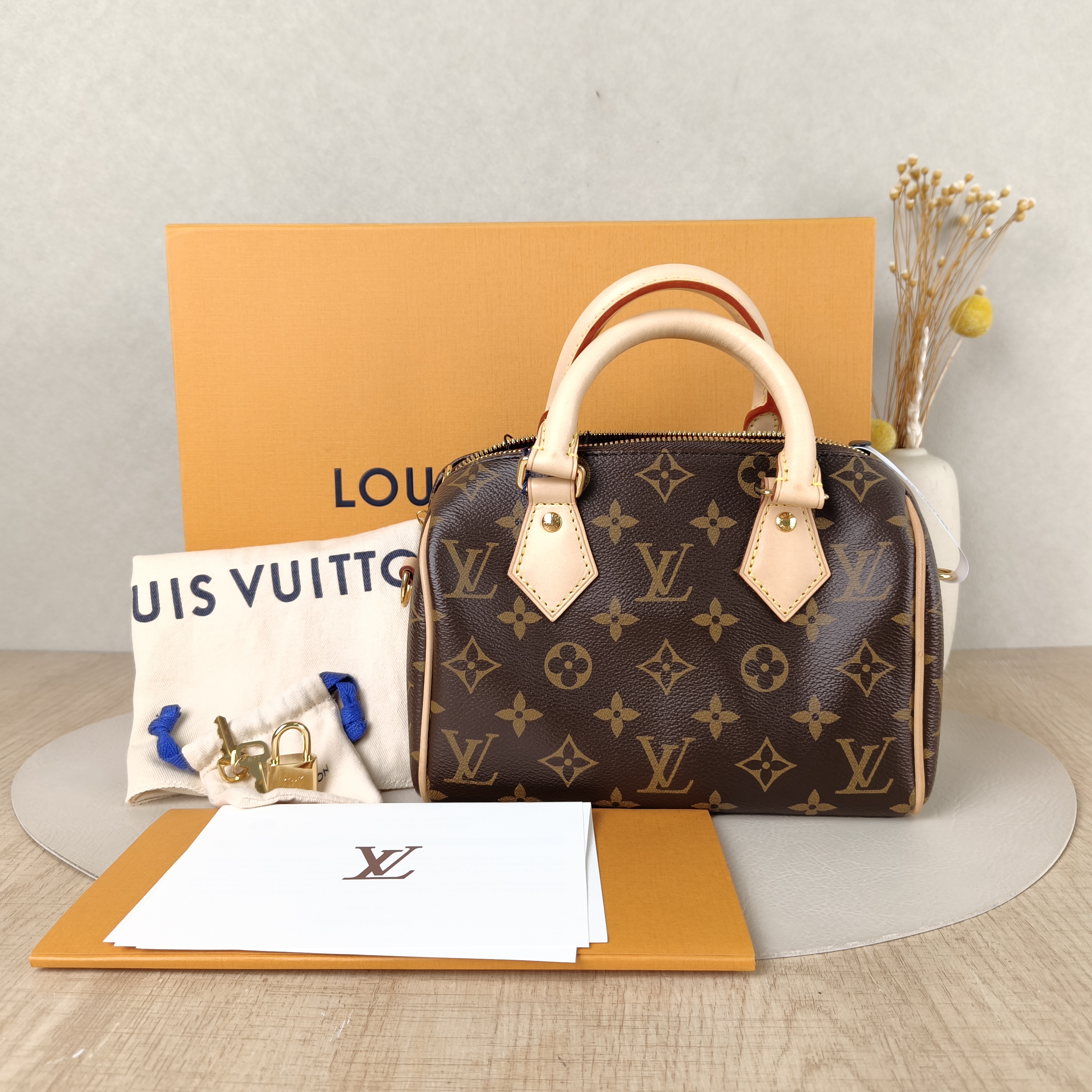 Louis Vuitton Crossbody Bag Speedy20 Shoulder Strap PVC Small20.5 × 12 × 13.5 cm — cover view 2 of 6