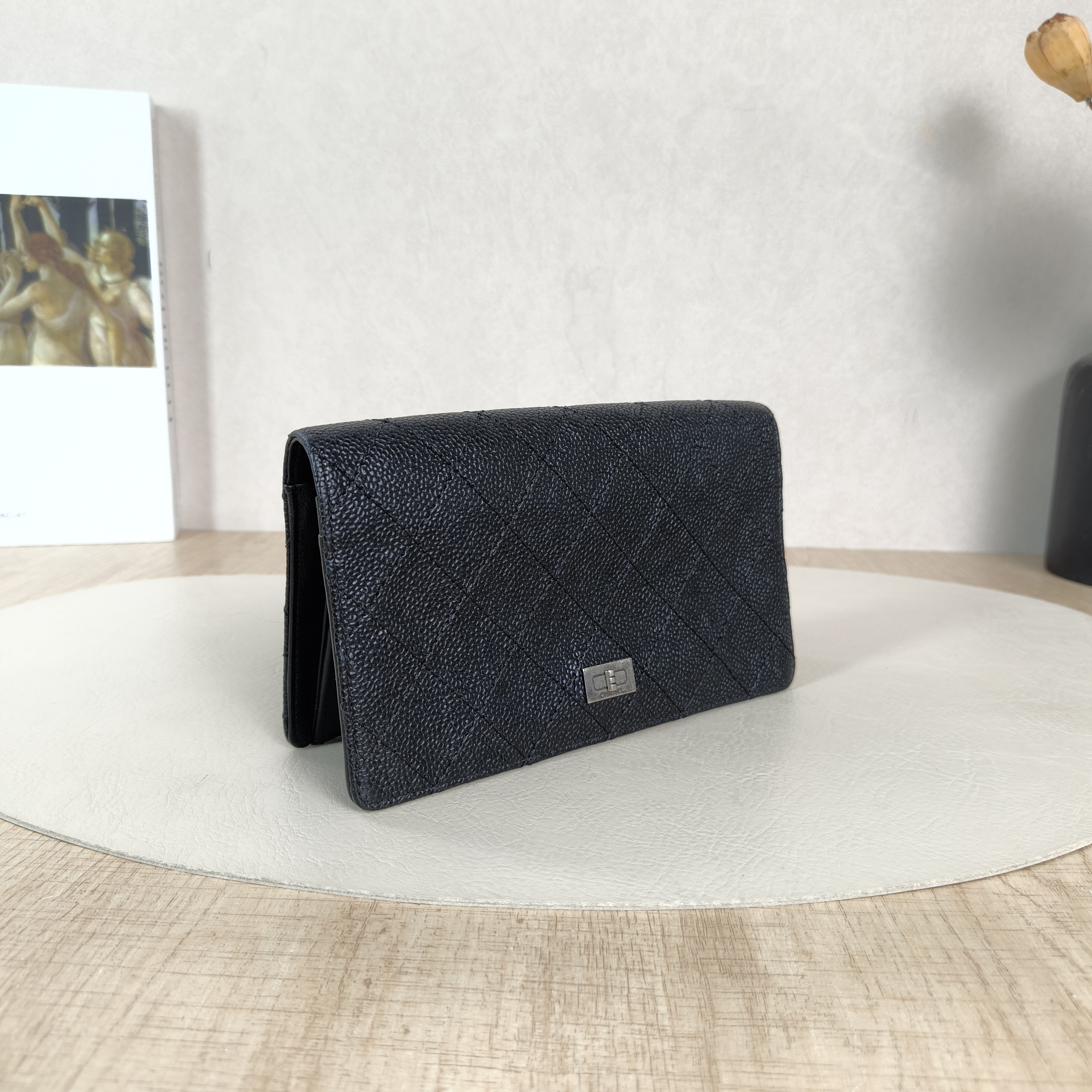 Chanel Wallet Wallet Black Calfskin Edition18 × 2 × 10.5 cm — cover view 5 of 6