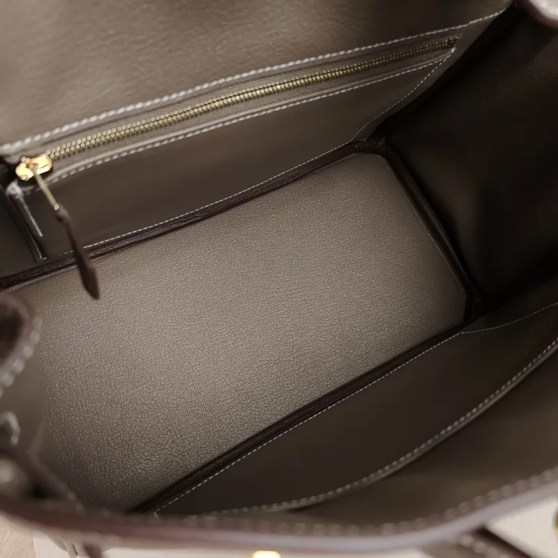 Hermès Top Handle Bag Birkin 25 Gold-Tone Hardware Togo Calfskin Small 25 × 13 × 20 cm K — detail view 7 of 11