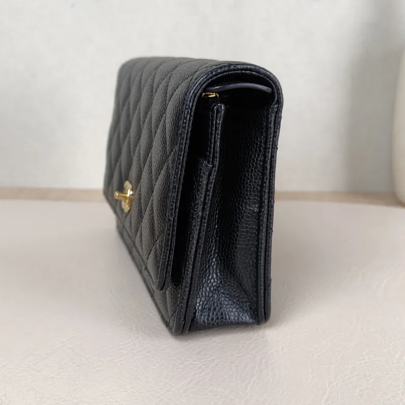 Chanel Crossbody Bag Classic Flap WOC CF WOCWOC Bag Black Grained Calfskin Mini 19.2 × 3.5 × 12.3 cm — detail view 3 of 13