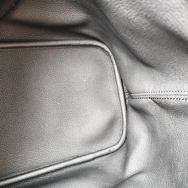 Louis Vuitton Shoulder Bag NEVERFULL INSIDE OUT Black PVC · Calfskin Medium 31 × 14 × 28 cm — detail view 3 of 11