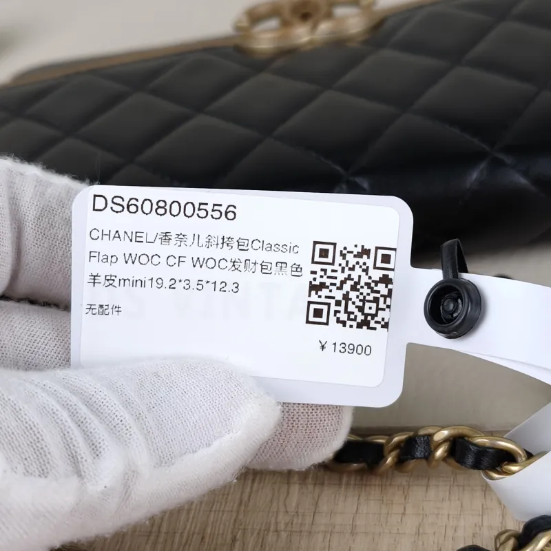 Chanel Crossbody Bag Classic Flap WOC CF WOCWOC Bag Black Lambskinmini19.2 × 3.5 × 12.3 cm — detail view 6 of 12