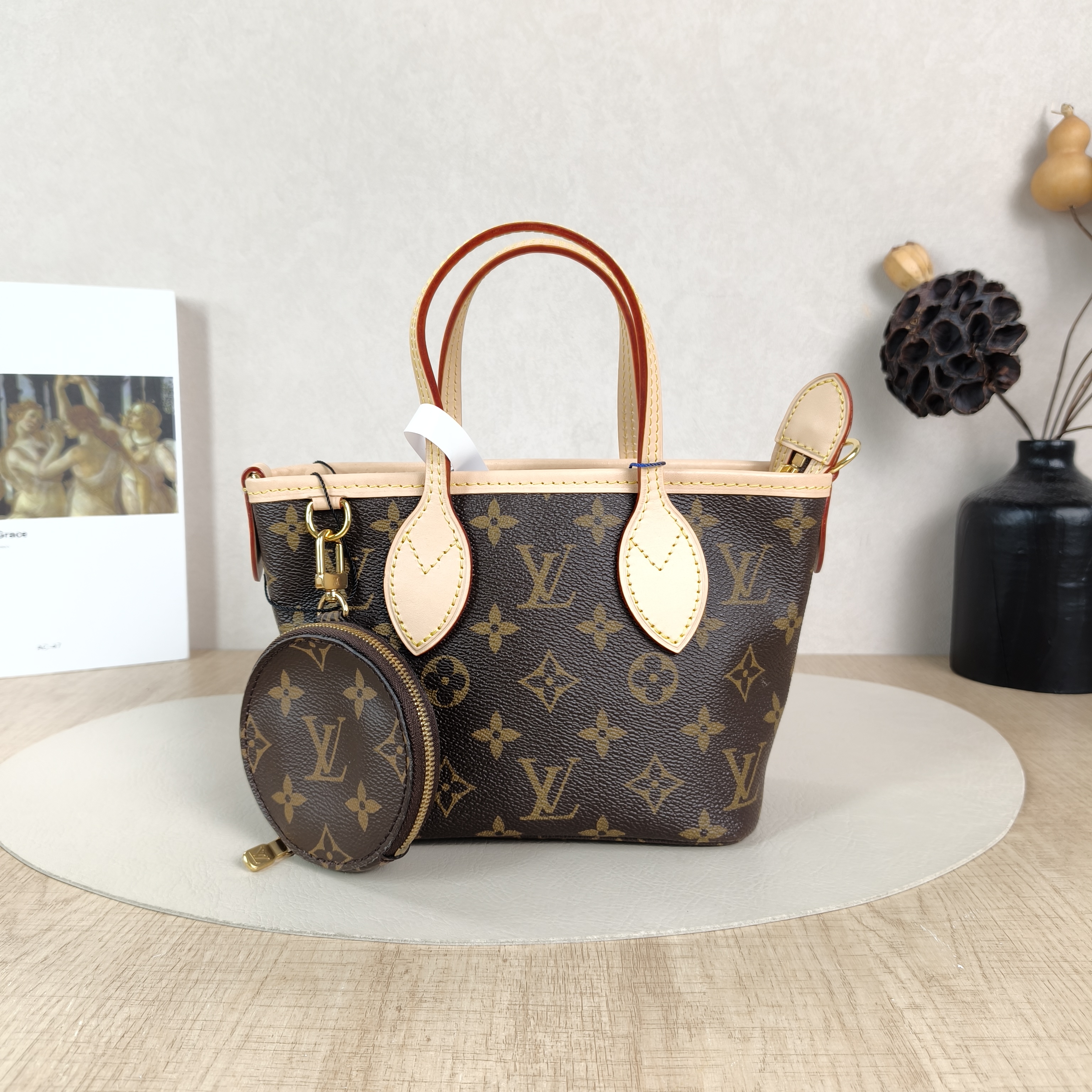 Louis Vuitton Crossbody Bag Neverfull BB Shoulder Strap PVCBB24 × 9 × 14.5 cm