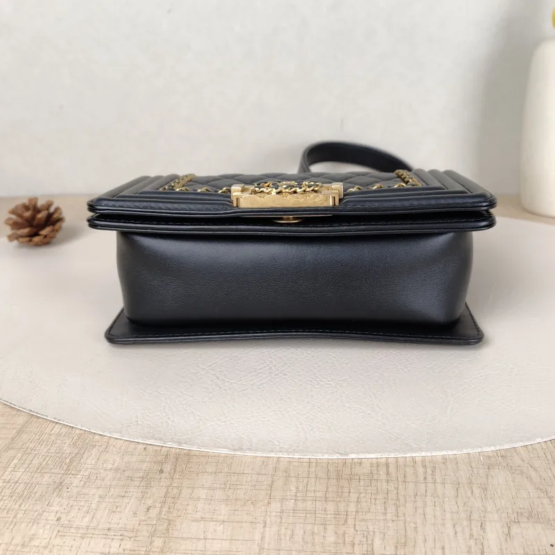 Chanel Crossbody Bag Le BoyBlack Calfskin Small 20.5 × 8.5 × 12 cm — cover view 3 of 5