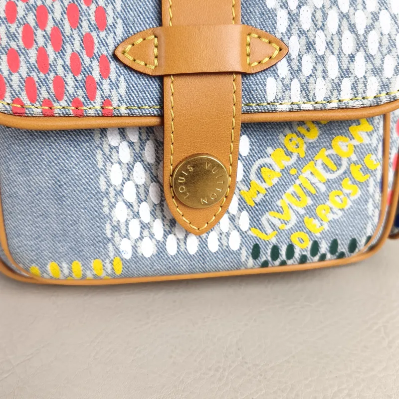 Louis Vuitton Crossbody Bag CARGO Camera Bag Colorblock Mini 23 × 10 × 14 cm — detail view 2 of 11