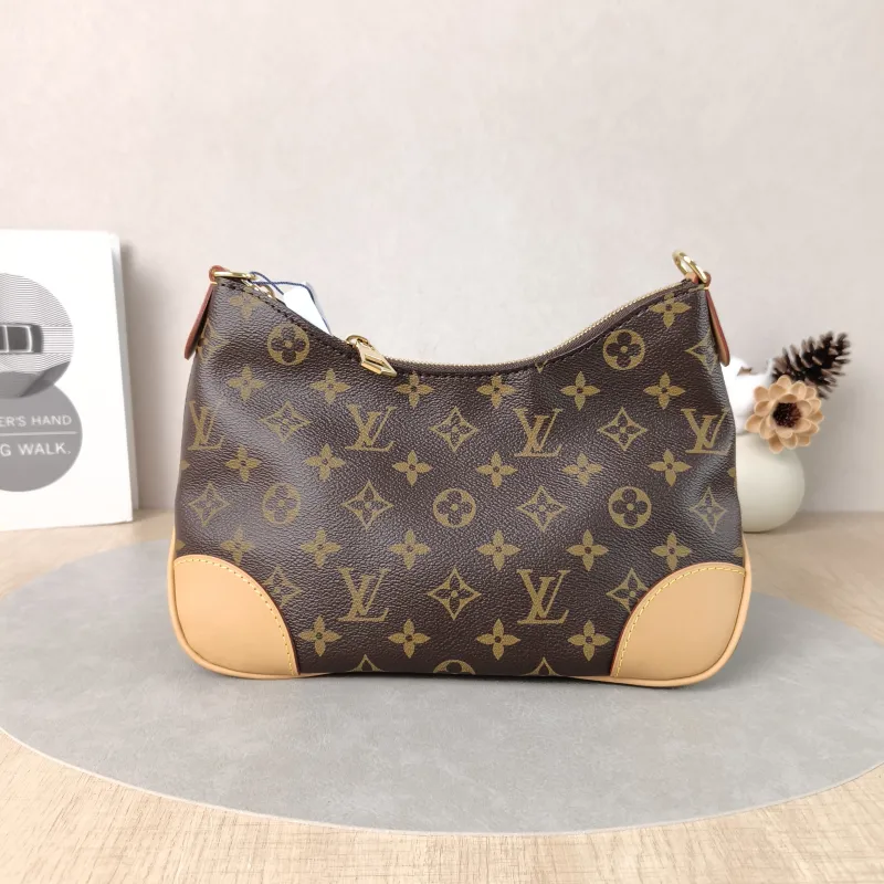 Louis Vuitton Crossbody Bag Boulogne PVC Small 26 × 9.5 × 16 cm — cover view 3 of 6