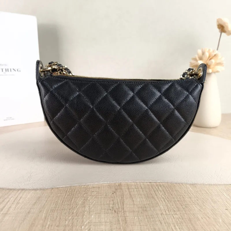 Chanel Crossbody Bag Top Handle Crossbody Bag Black Grained Calfskin One Size 22 × 5 × 15 cm — cover view 3 of 5
