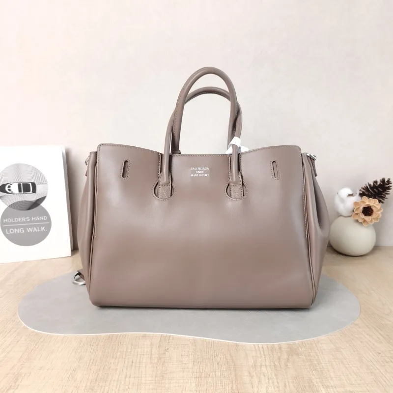 BALENCIAGA Top Handle Bag Bel air Calfskin Small 30 × 12 × 20.5 cm — cover view 3 of 5