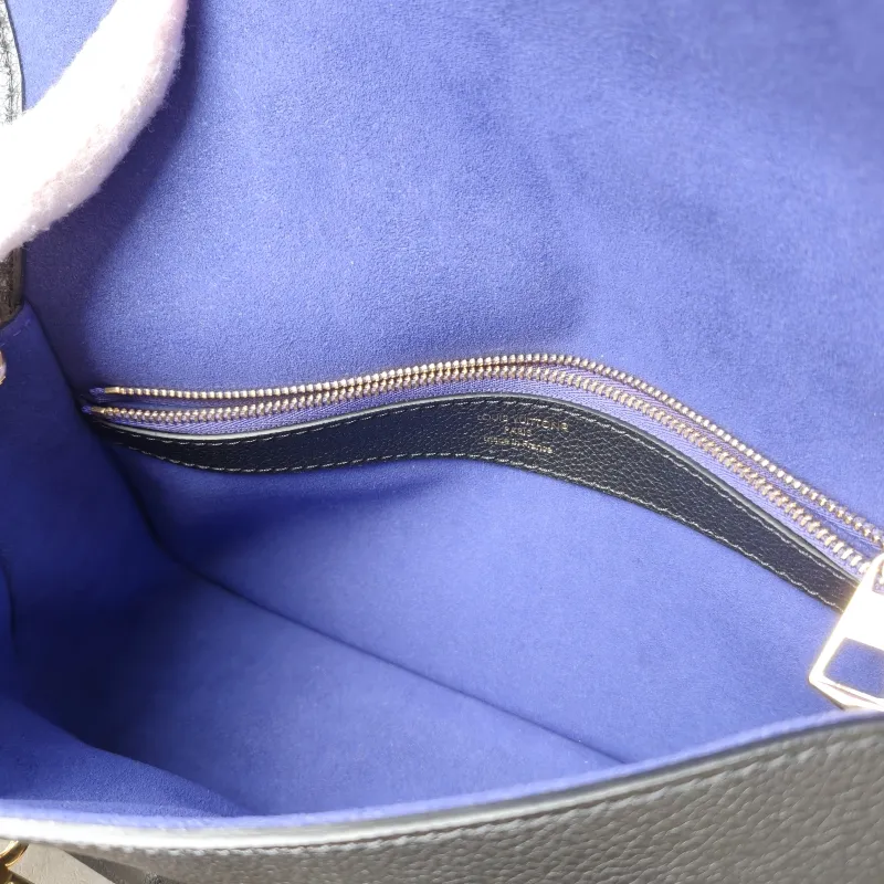Louis Vuitton Crossbody Bag Diane Baguette Bag Black Monogram Empreinte Embossed Calfskin Small 24 × 9 × 15 cm — detail view 12 of 13