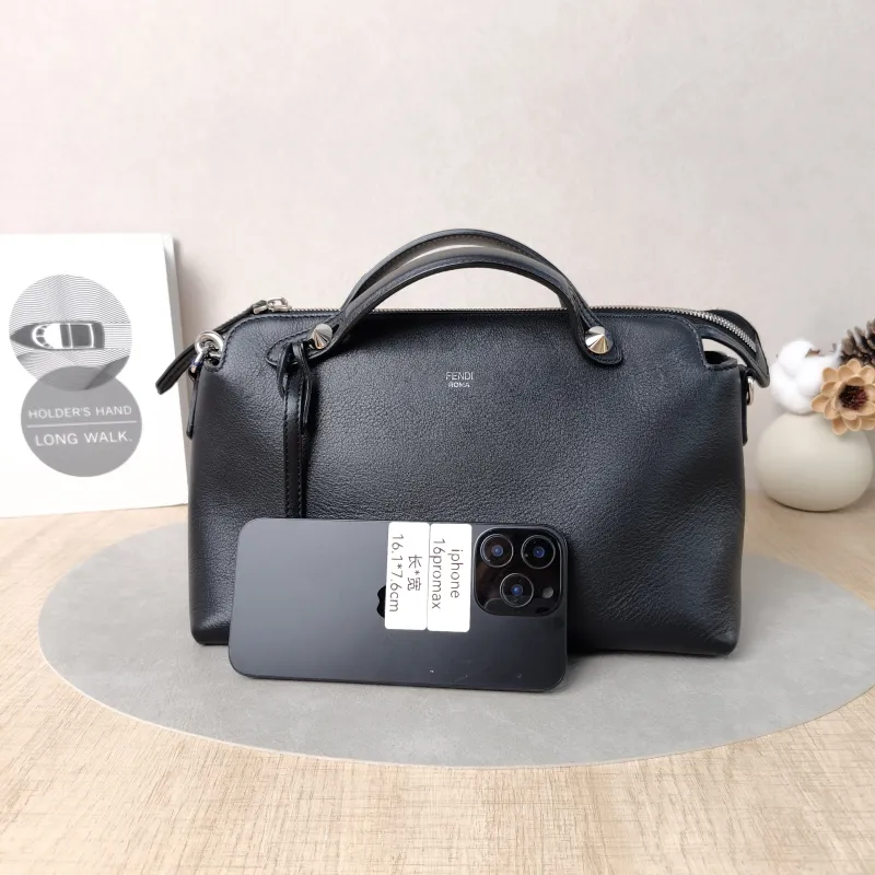FENDI Crossbody Bagby the way Black Calfskin Medium28 × 13 × 17 cm — cover view 4 of 6
