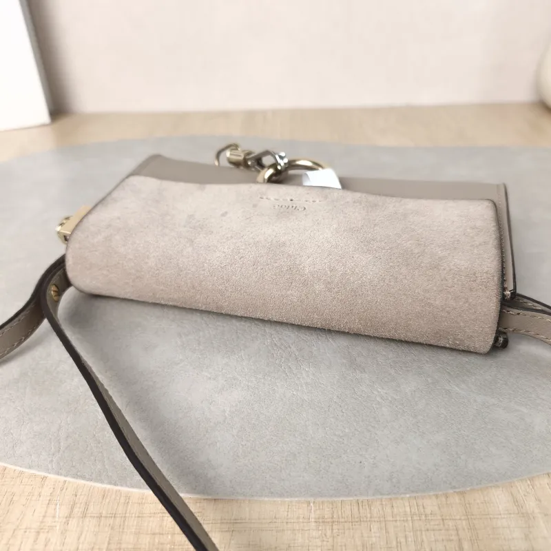 Chloé Shoulder Bagfaye Crossbody Bag Grey Calfskinmini18 × 3.5 × 10.5 cm — detail view 1 of 12