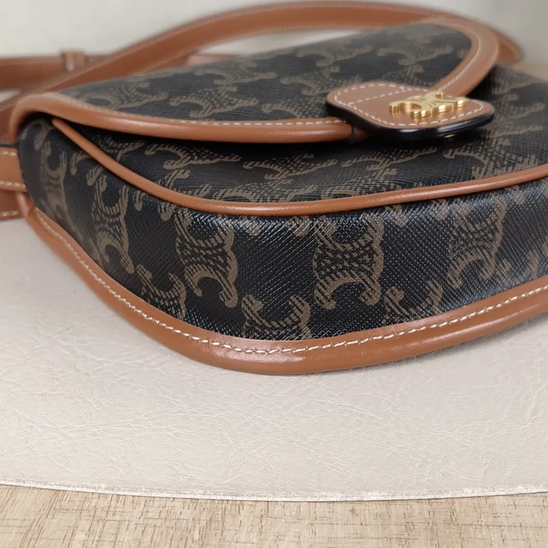 CELINE Crossbody Bag BESACE Monogram PV Cmini15 × 4 × 11 cm — detail view 9 of 11