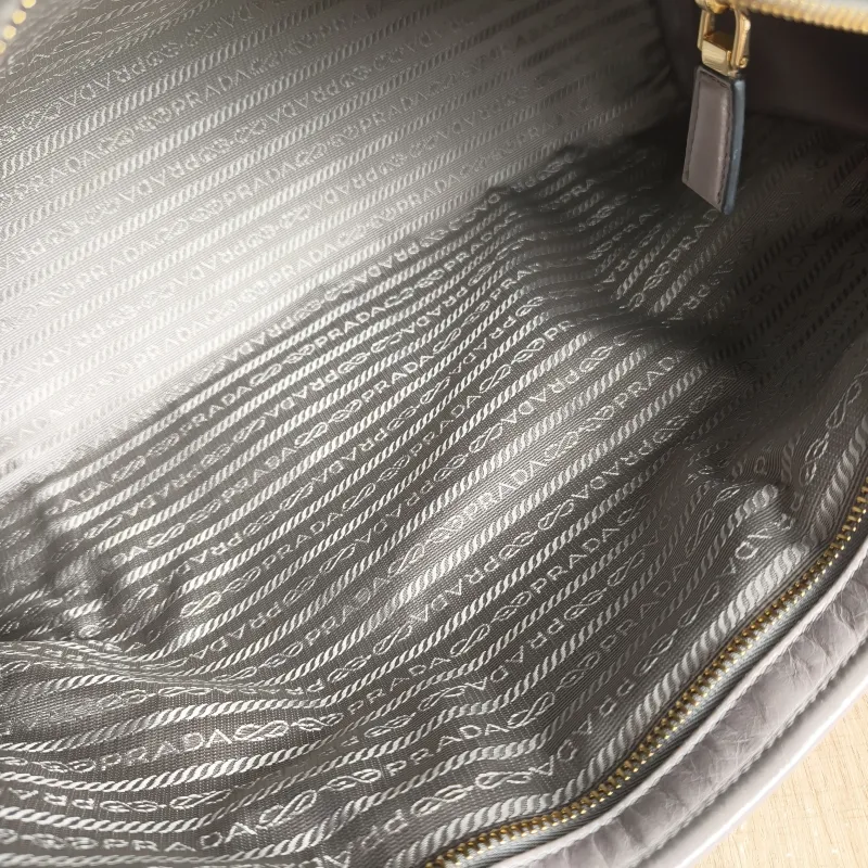 PRADA Shoulder Bag Bonnie Soft Lux Grey Waxed Leather Large 38 × 12 × 24 cm — detail view 11 of 11