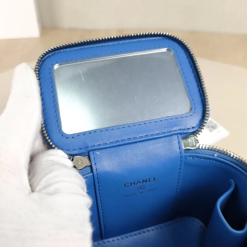 Chanel Crossbody Bag23p Edition Blue nano10 × 7 × 9 cm — detail view 10 of 12