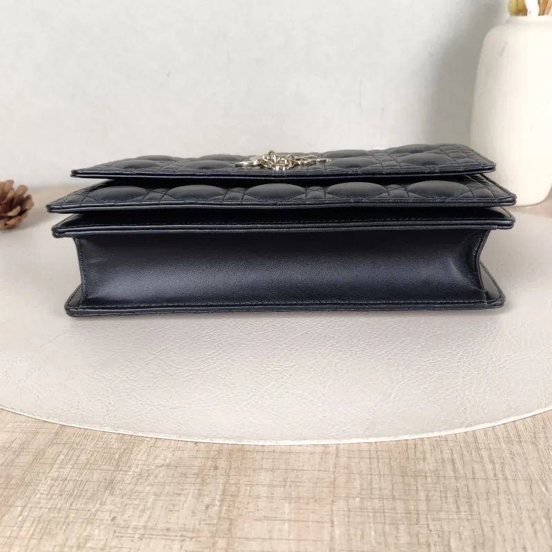 DIOR Crossbody Bag My Chain Bag Black Lambskin24 × 6.5 × 15 cm — cover view 2 of 5