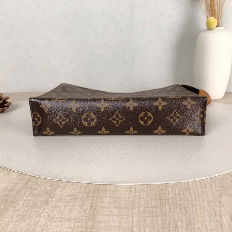 Louis Vuitton Clutch 26 Monogram PVC Large 25 × 5.5 × 20 cm — cover view 3 of 5