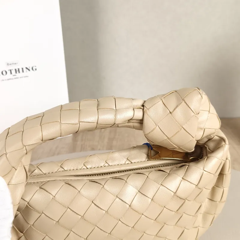 Bottega Veneta Top Handle Bag Jodie Beige Lambskin Mini 28 × 8 × 23 cm — detail view 3 of 10