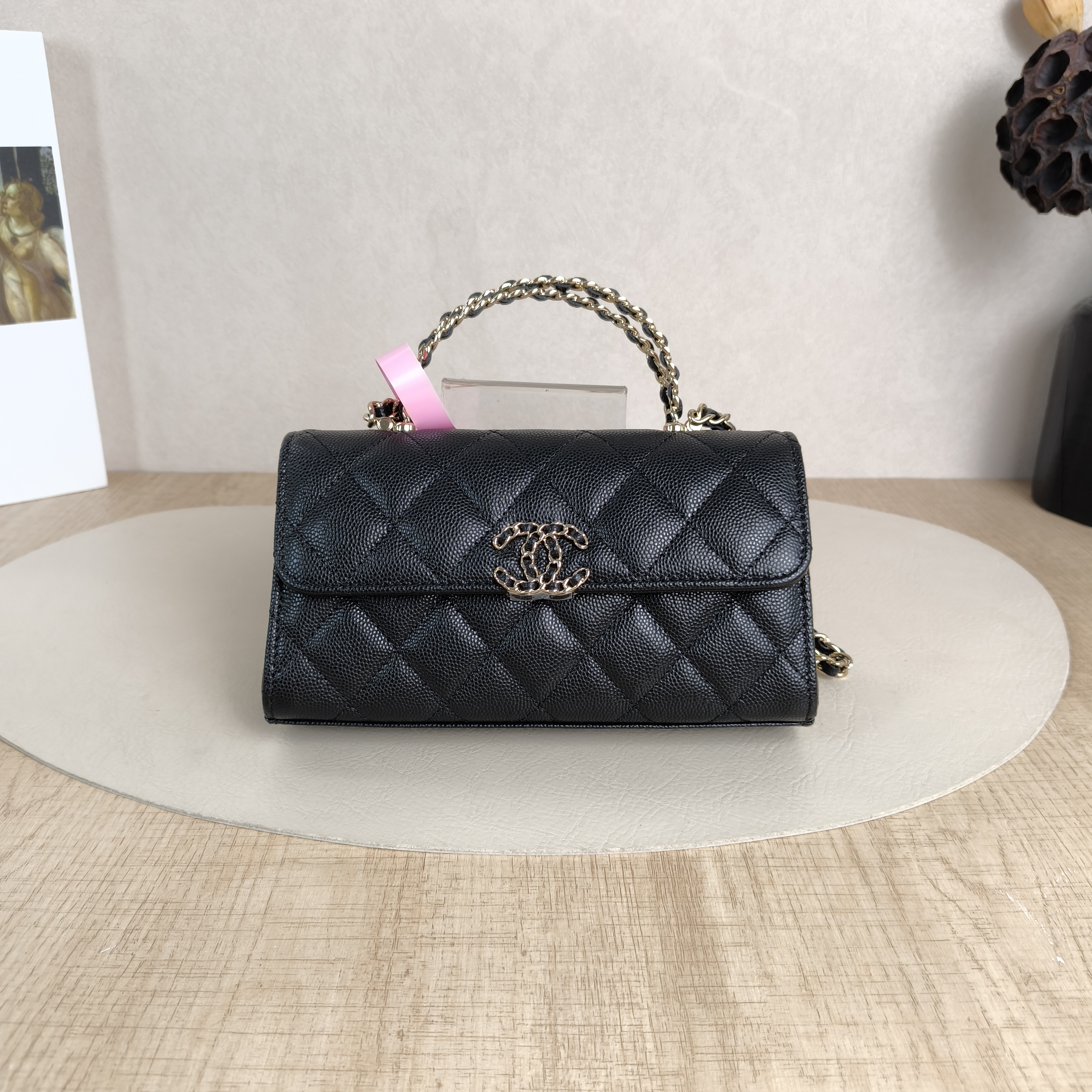 Chanel Crossbody Bag kelly Black Grained Calfskin18 × 4.5 × 10 cm