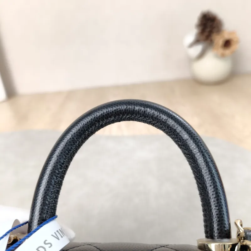 Chanel Top Handle Bag Coco Handle​Black Grained Calfskin Mini14.5 × 5.5 × 11.5 cm — detail view 20 of 22