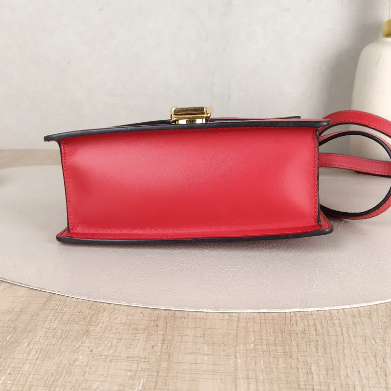 GUCCI Crossbody Bag Sylvie Edition Red Calfskin Mini 20 × 8 × 14 cm — cover view 4 of 5