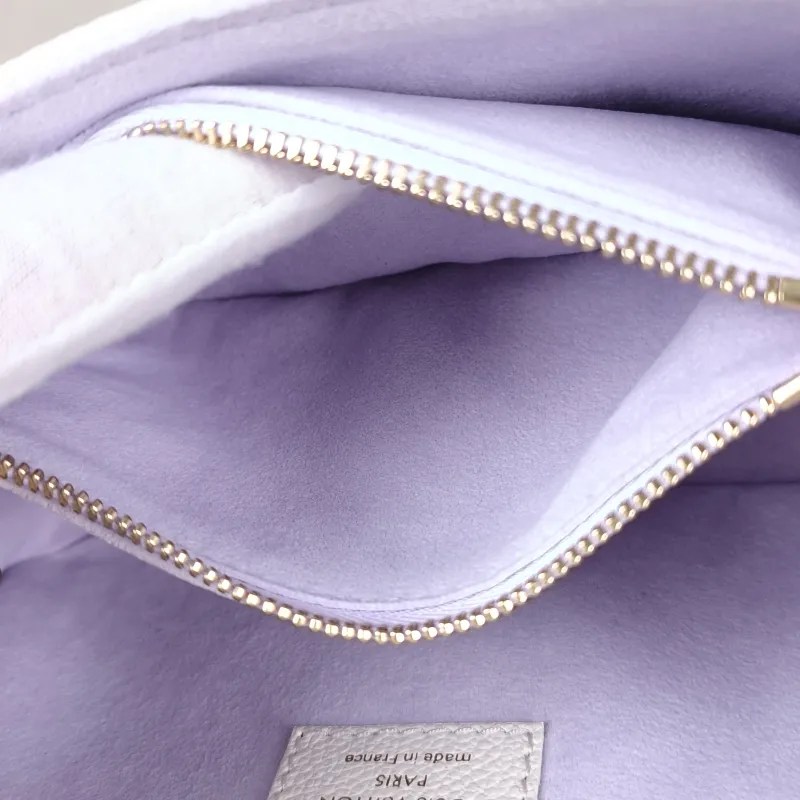 Louis Vuitton Crossbody Bag Pochette Métis East West White · Monogram Empreinte Embossed Calfskin Small 21.5 × 6 × 13.5 cm — detail view 3 of 15