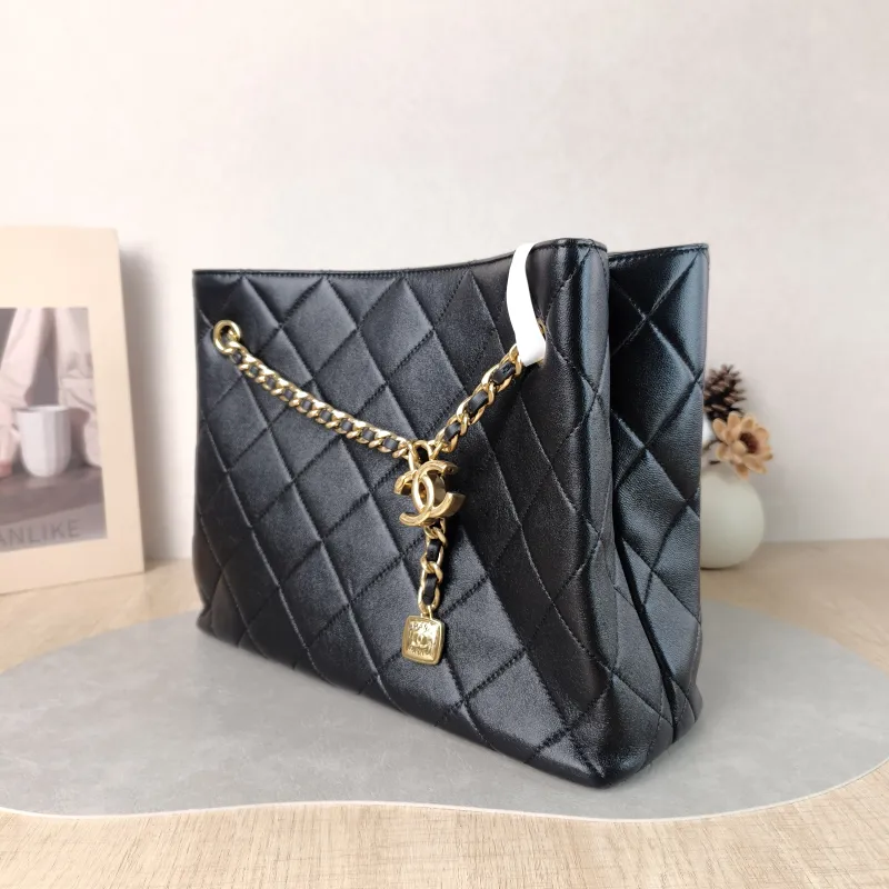 Chanel Shoulder Bag Tote Bag Black Lambskin One Size 30 × 10 × 23 cm — cover view 2 of 6