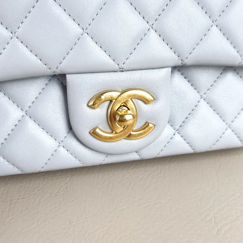 Chanel Crossbody Bag cf Blue Lambskin 20 × 6.5 × 12 cm Microchip Edition — detail view 12 of 12