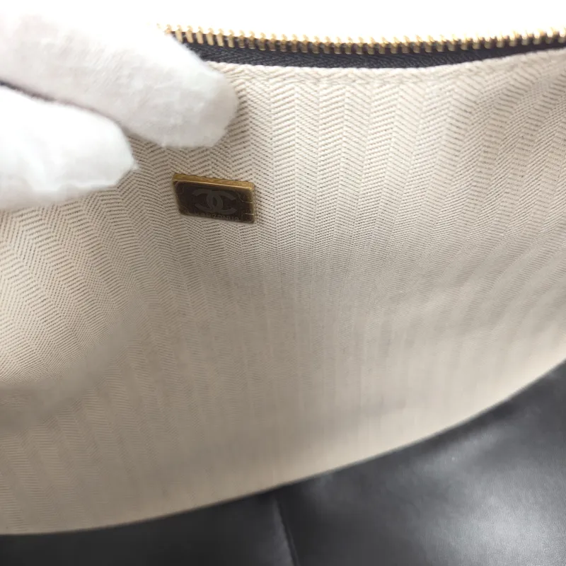 Chanel Shoulder Bag 26b Hobo Gabrielle Bag Black Calfskin One Size 30 × 9 × 21 cm — detail view 12 of 12