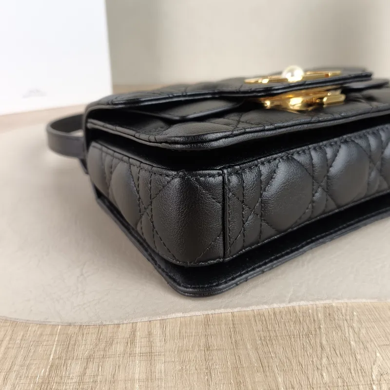 DIOR Crossbody Bag Jolie Top Handle Pearl Crossbody Bag Black Calfskin Mini 19 × 7 × 12 cm — detail view 9 of 12