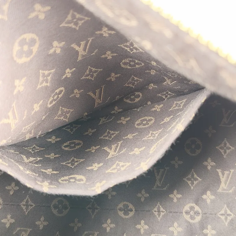 Louis Vuitton Shoulder Bag EXPRESS Shoulder Bag Grey Calfskin Small 26 × 13.5 × 17 cm — detail view 1 of 14