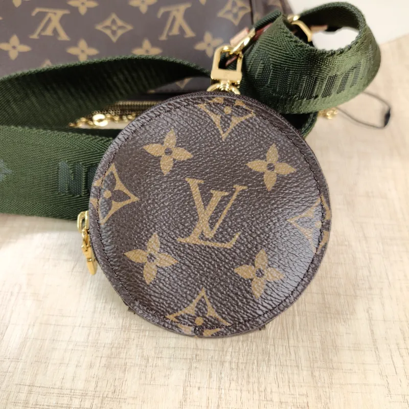 Louis Vuitton Crossbody Bag Multi Pochette Accessoires Shoulder Strap PVC Small24 × 4 × 13.5 cm — detail view 4 of 13