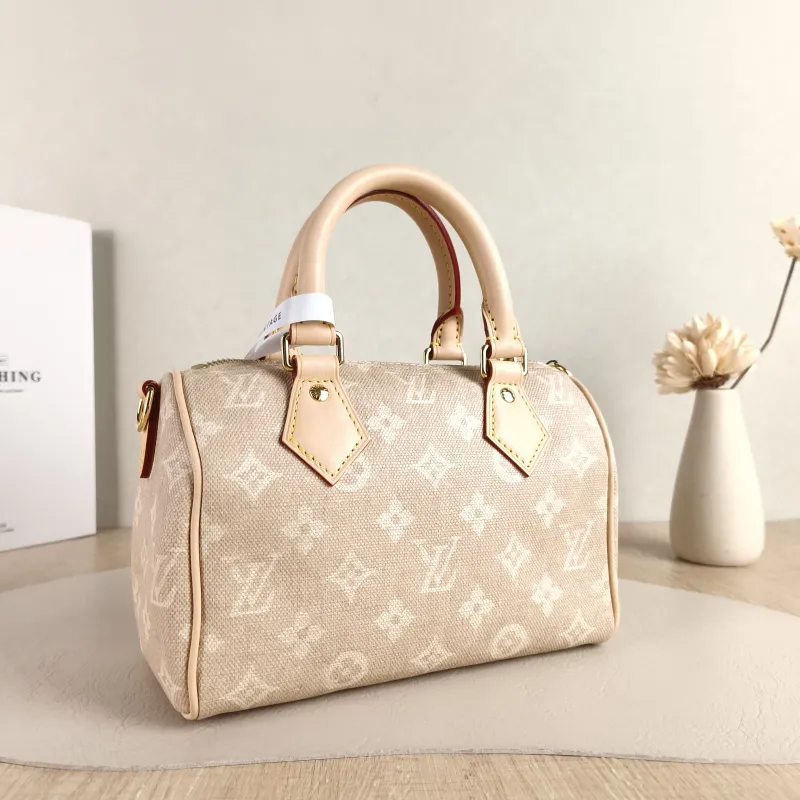 Louis Vuitton Crossbody Bag Speedy20 Beige · Charm PVC Small 20.5 × 12 × 13.5 cm — cover view 5 of 5