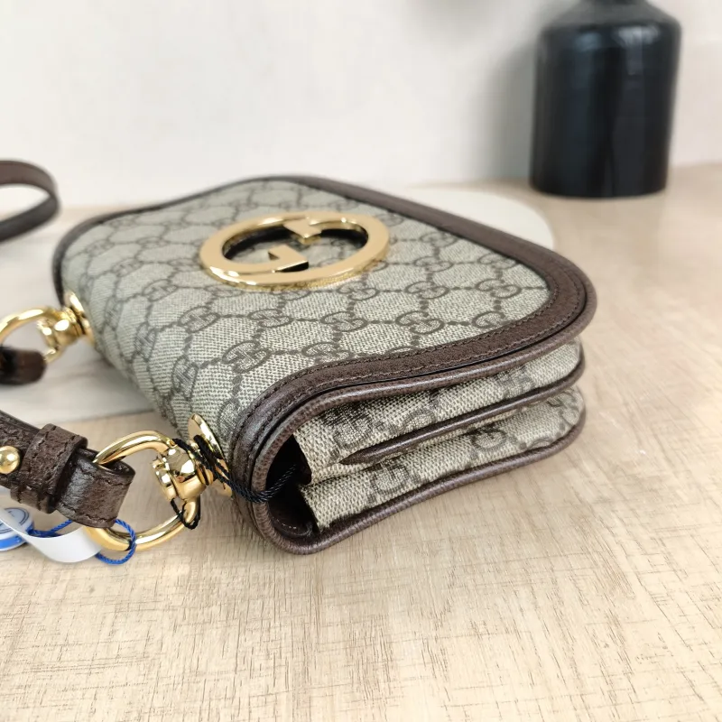 GUCCI Crossbody Bag Blondie Monogram PVC Small21 × 5 × 13 cm — detail view 1 of 14