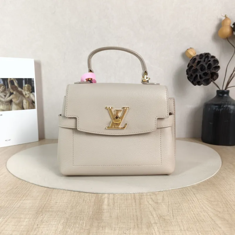 Louis Vuitton Crossbody Bag Lockme Ever Top Handle Bag Calfskin Mini 23 × 10 × 17 cm
