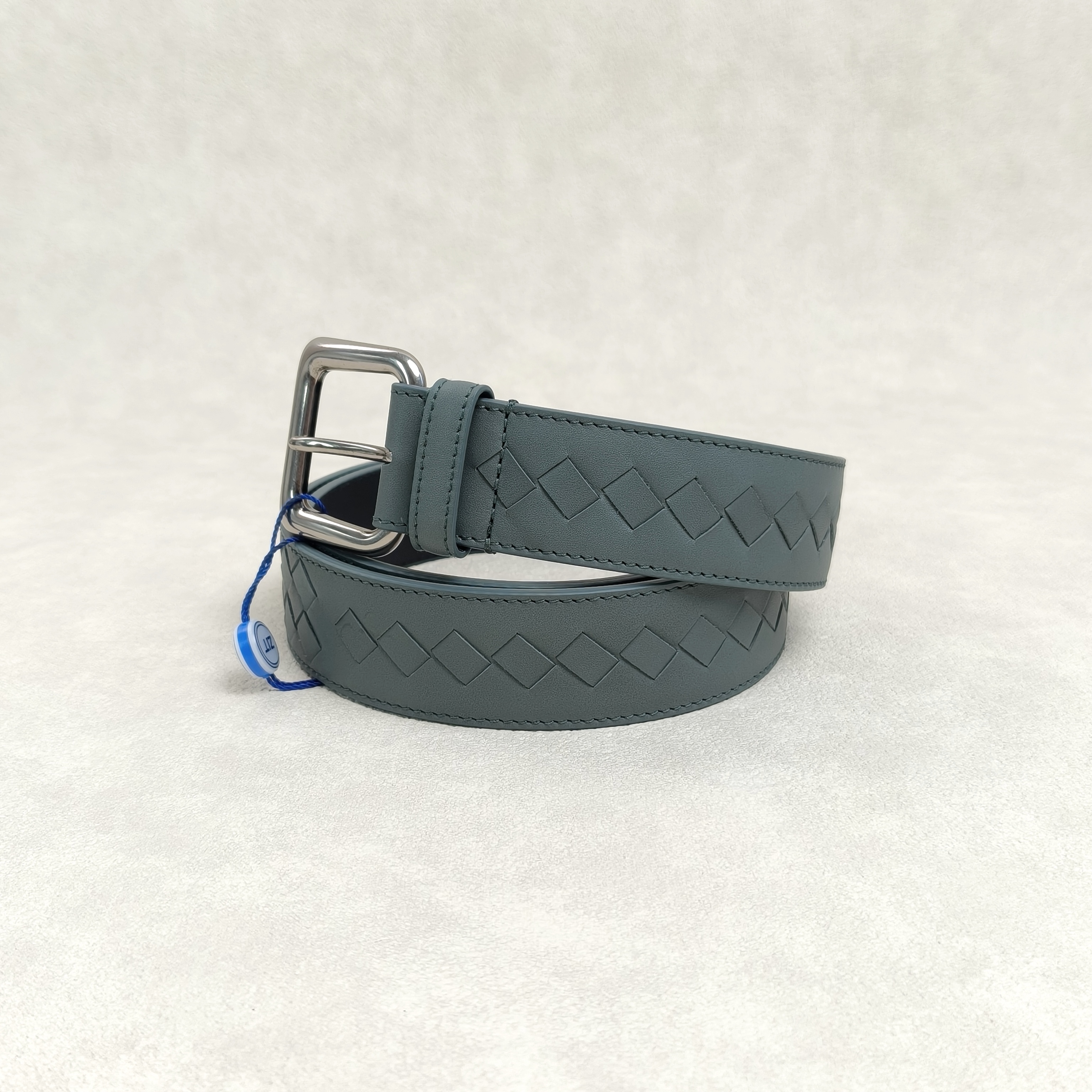 Bottega Veneta Belt Silver-Tone Hardware Woven Belt Grey Calfskin One Size85cm — cover view 6 of 9