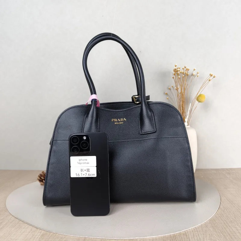 PRADA Tote Bag Black Calfskin One Size 32 × 15 × 22 cm — cover view 5 of 5