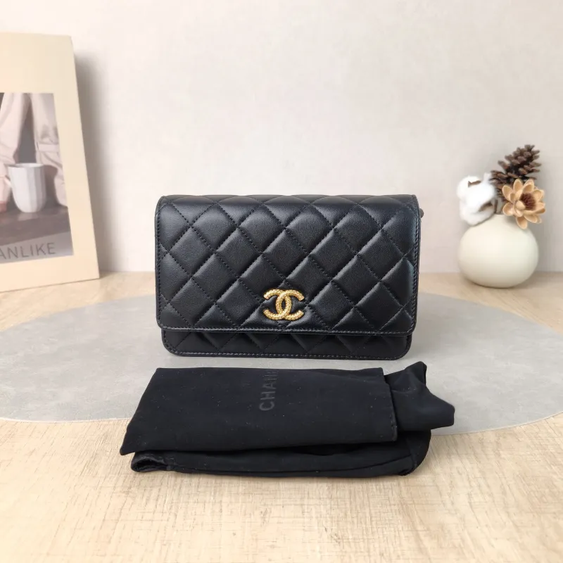 Chanel Crossbody Bag Classic Flap WOC CF WOCWOC Bag Black Grained Calfskin Mini 19.2 × 3.5 × 12.3 cm — cover view 5 of 6