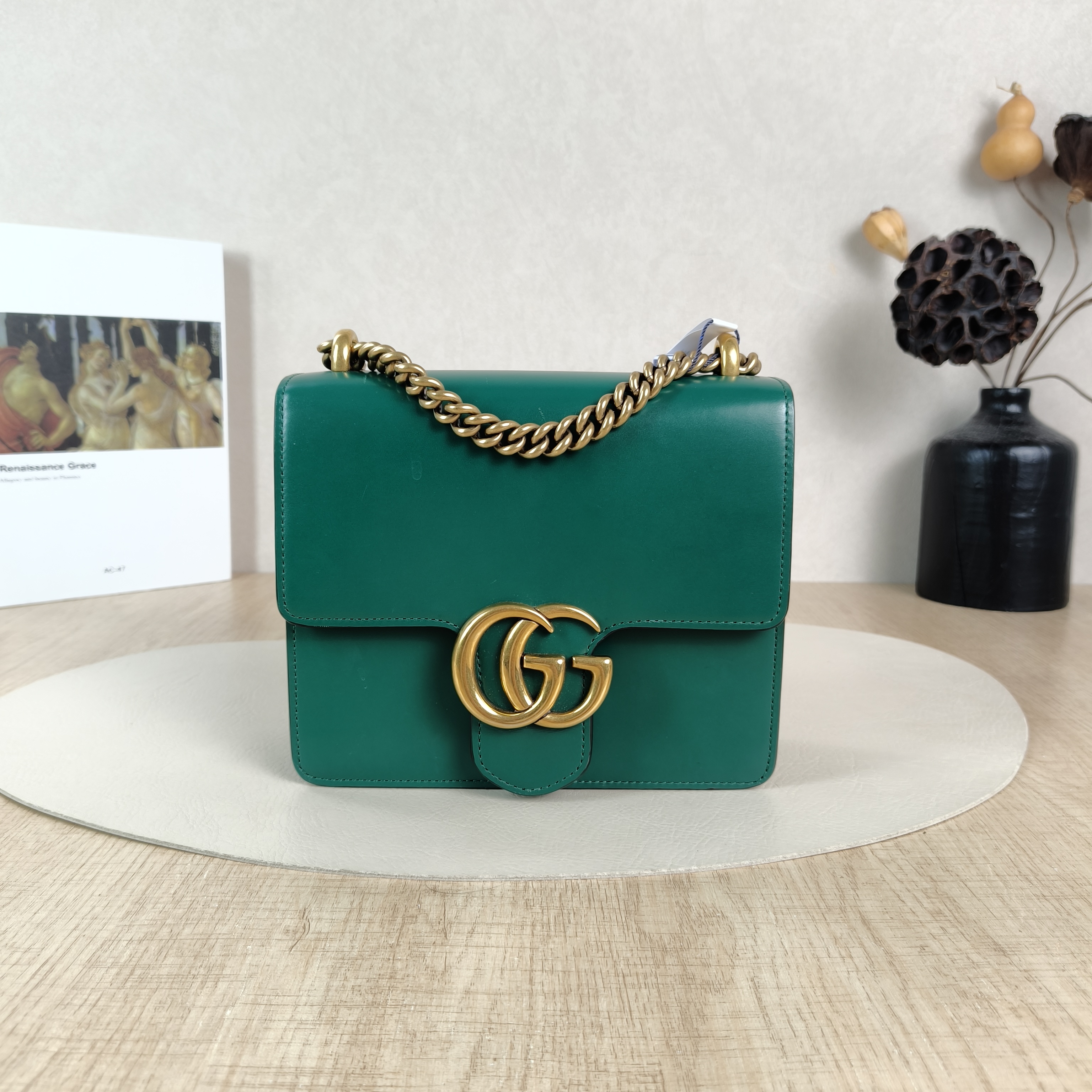 GUCCI Crossbody Bag Marmont Collection Crossbody Bag Green Calfskin One Size19 × 6 × 16 cm
