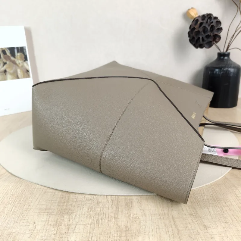 LOEWE Shoulder Bag Puzzle Fold Shopping Tote Dark Grey Calfskin Medium 31.5 × 12.5 × 29 cm — detail view 6 of 14
