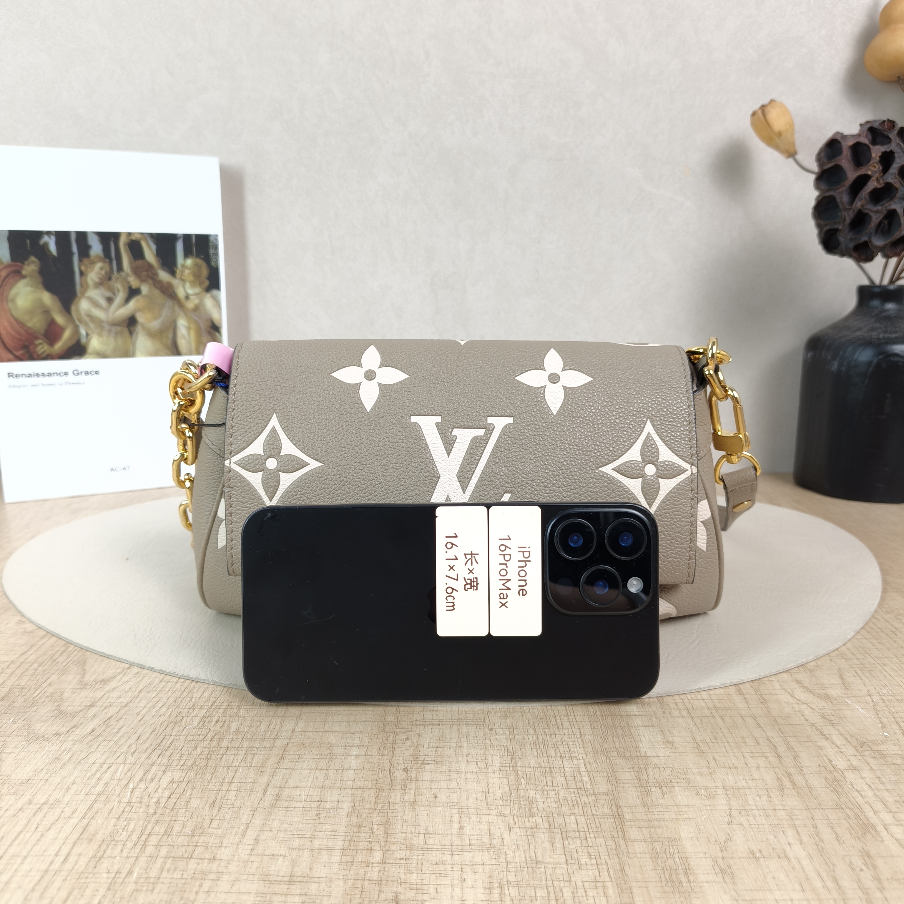Louis Vuitton Crossbody Bag Favorite Empreinte Embossed Calfskin Monogram Medium24 × 9 × 14 cm — cover view 2 of 5