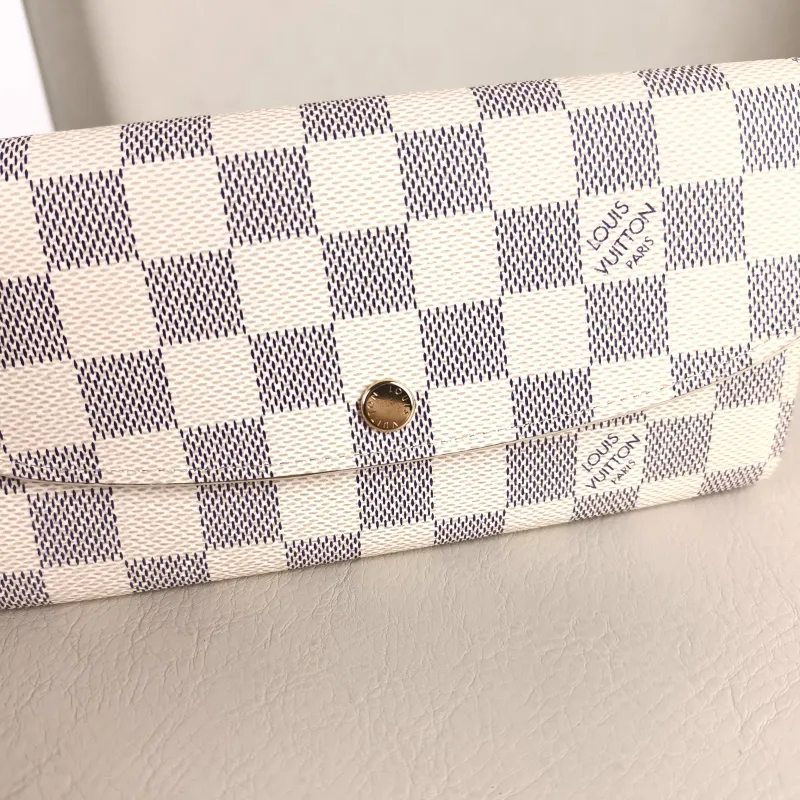 Louis Vuitton Wallet Edition Wallet PVC One Size 19 × 2 × 10 cm — detail view 10 of 10