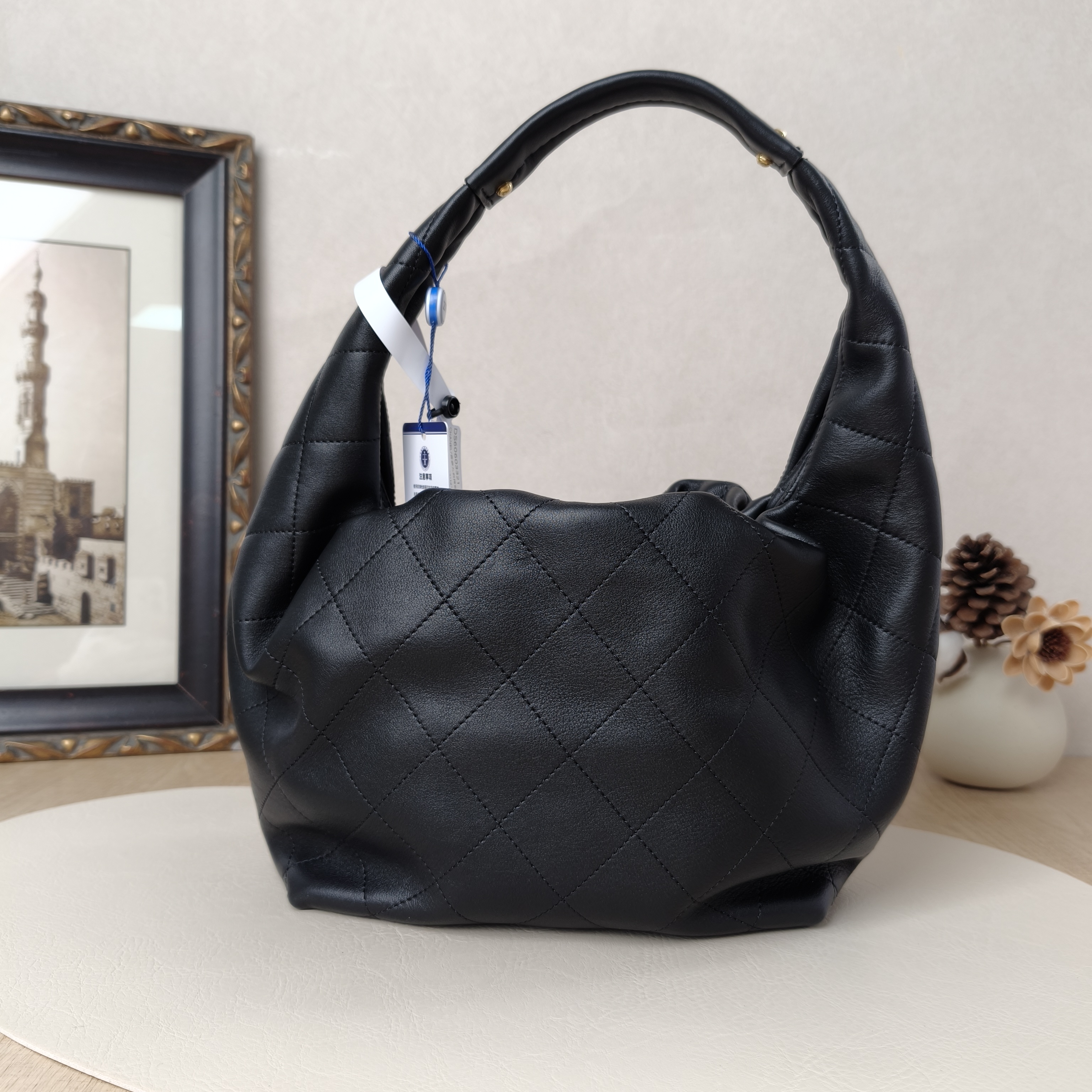 Chanel Crossbody Bag26c Black Calfskin 32 × 12 × 24 cm — cover view 5 of 11