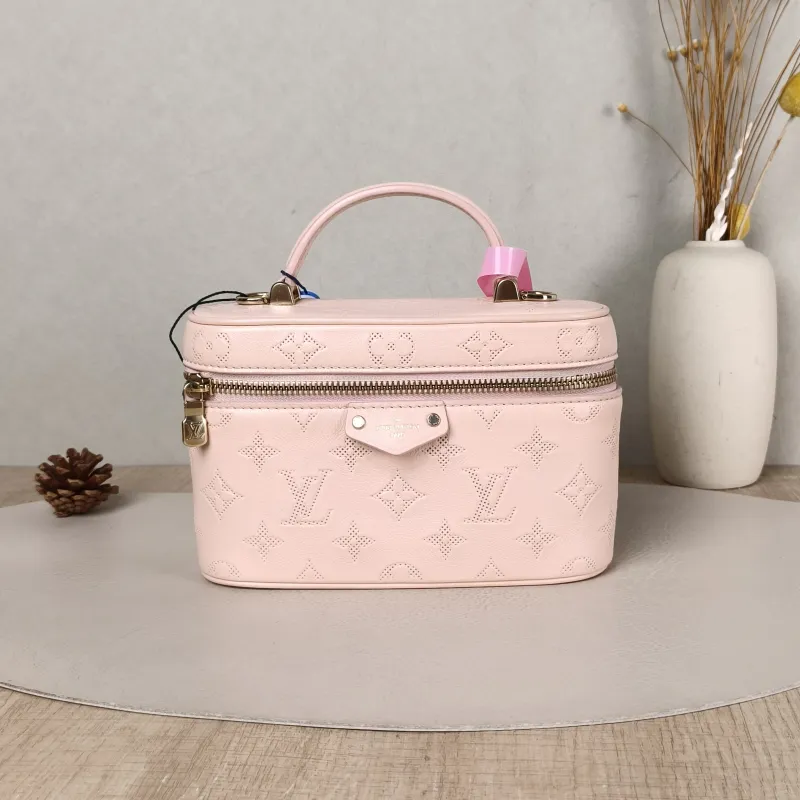 Louis Vuitton Shoulder Bag VANITY POUCH Cosmetic Bag Pink Calfskin One Size 19 × 6.5 × 11.5 cm