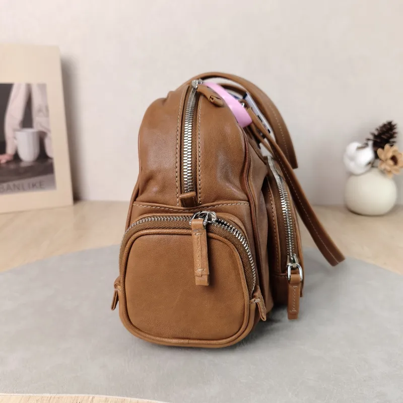 Miumiu Top Handle Bag Pocket Top Handle Bag Caramel SL ambskin One Size 32 × 14 × 22 cm — detail view 9 of 13
