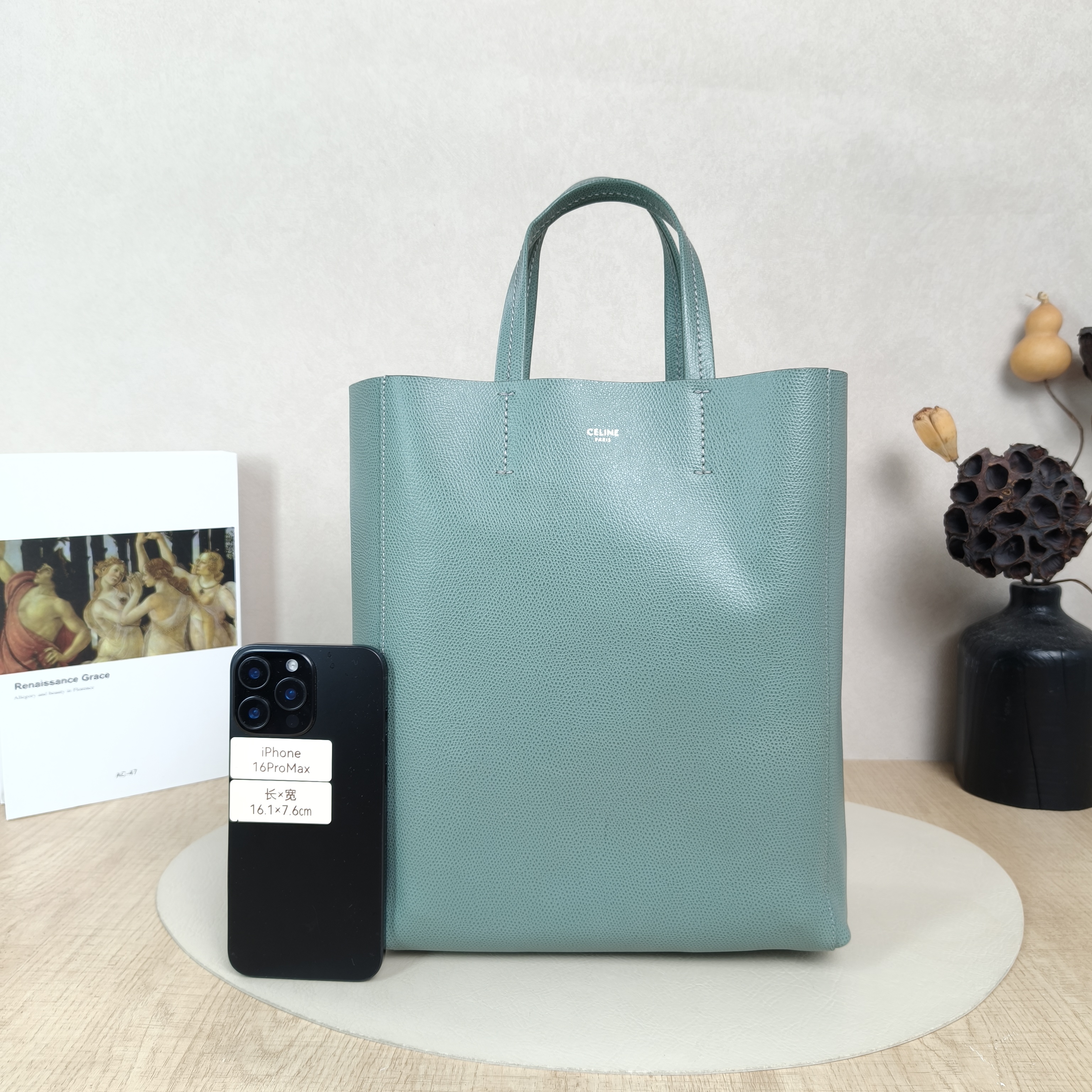 CELINE Shoulder Bag Tote Bag Green Calfskin One Size24 × 10 × 28 cm — cover view 2 of 5