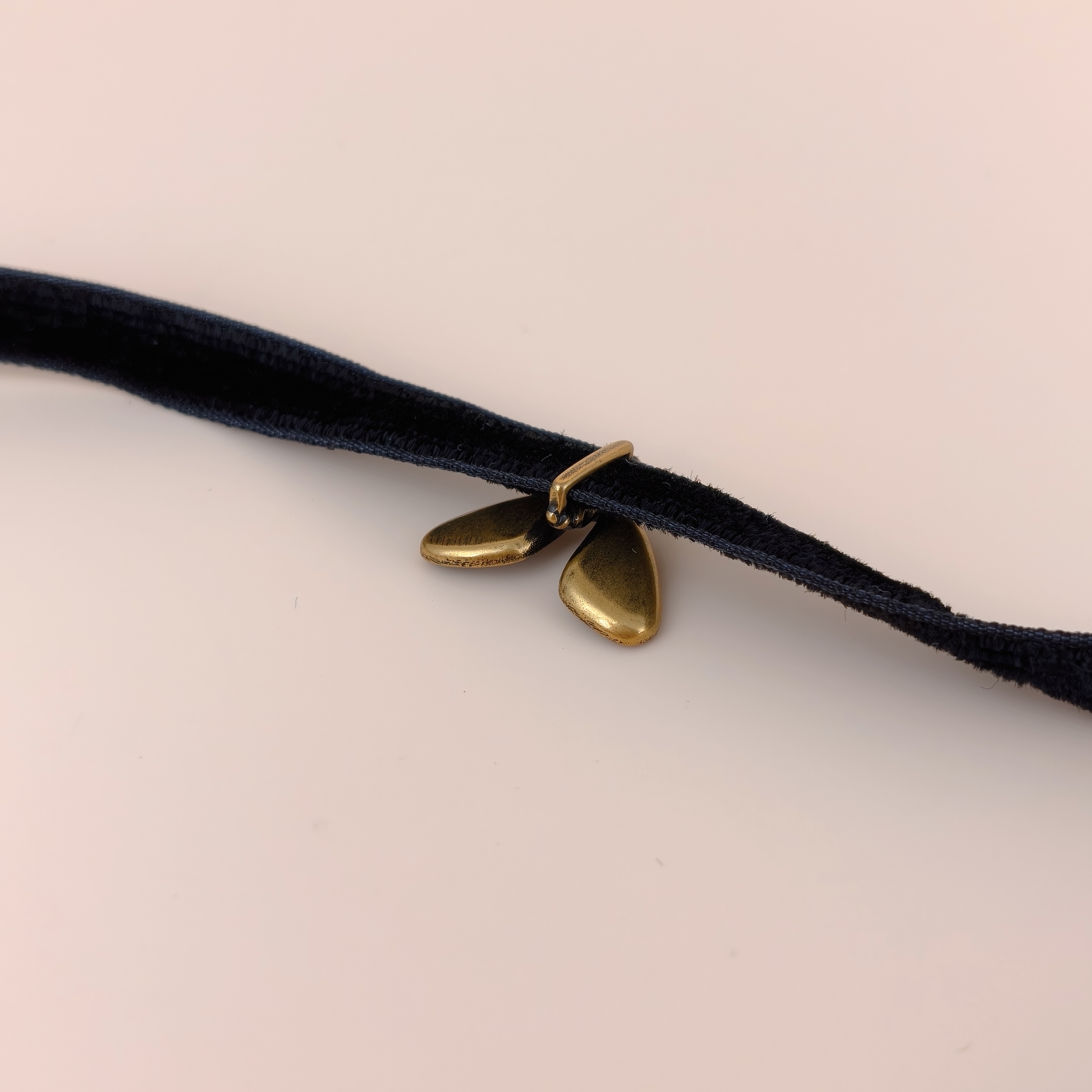 DIOR Necklace Necklacechoker Gold Black Velvet One Size39cm โ cover view 2 of 7
