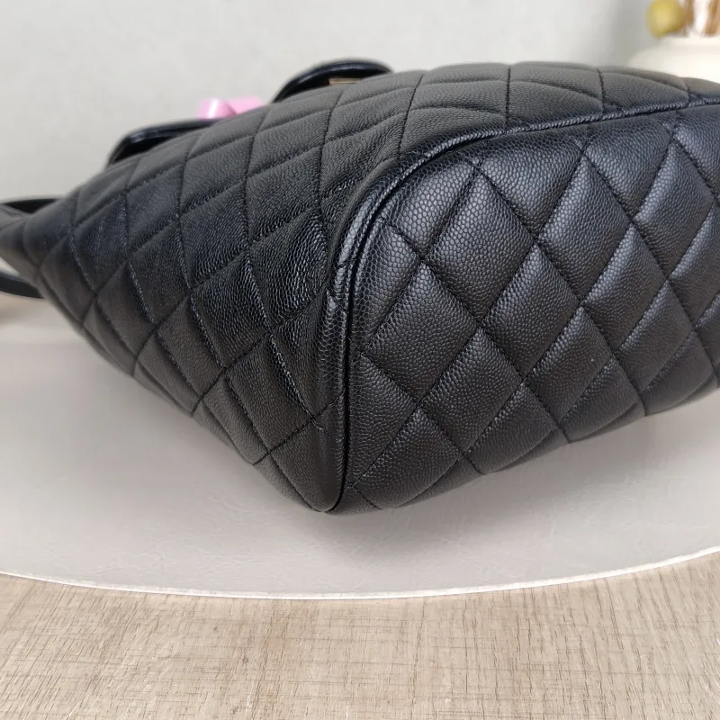 Chanel Backpack Backpack Black Grained Calfskin Large20 × 12 × 25 cm — detail view 5 of 13