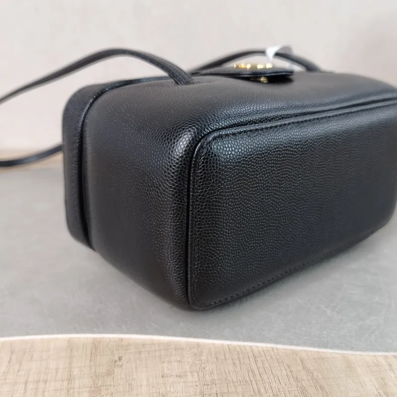 Chanel Shoulder Bag 26s preppy Shoulder Bag Black Grained Calfskin One Size 17 × 8 × 9.5 cm — detail view 7 of 10