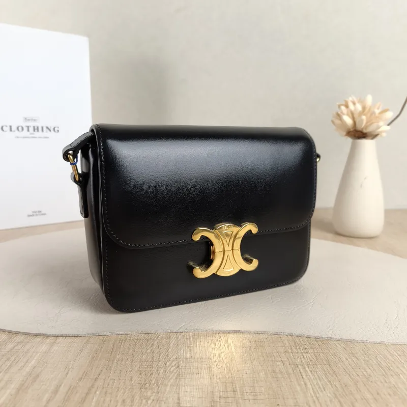 CELINE Crossbody Bag Teen Triomphe Black CC alfskin Small18.5 × 6 × 14 cm — cover view 5 of 5